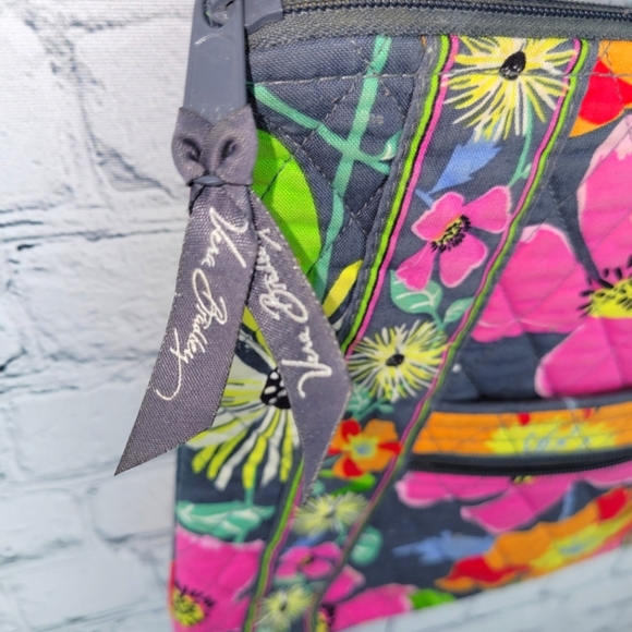 Vera Bradley Hipster Crossbody Jazzy Blooms - Picture 3 of 10